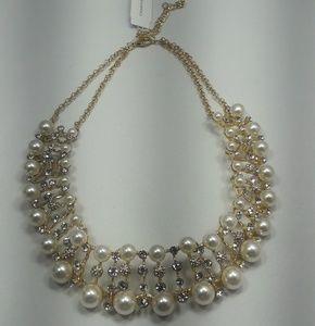 Beautiful Gold-Tone Pearl Drama Necklace